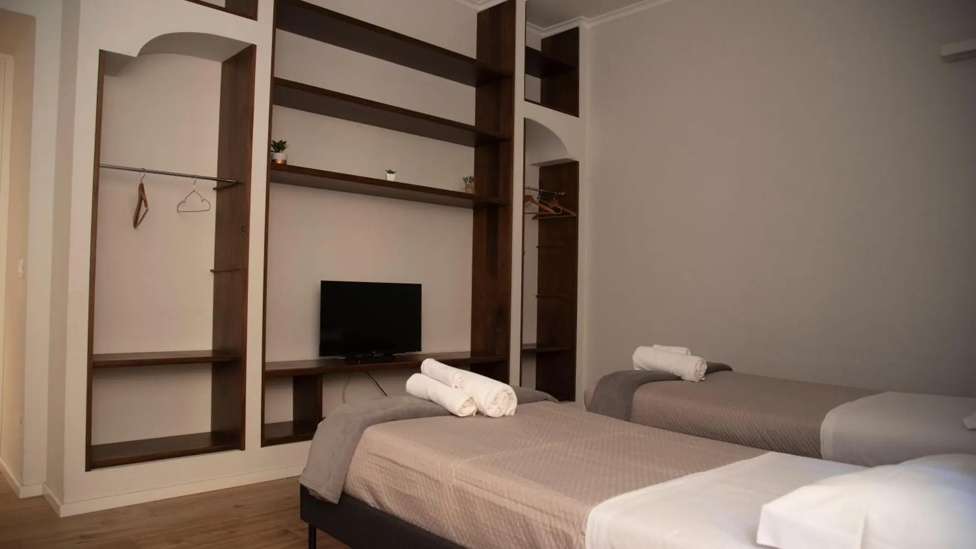 Piazzabolognastay Rome 0*,  Italy